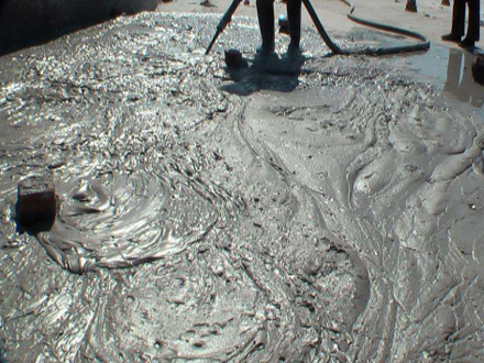 机械式对于泡沫混凝土有什么作用？