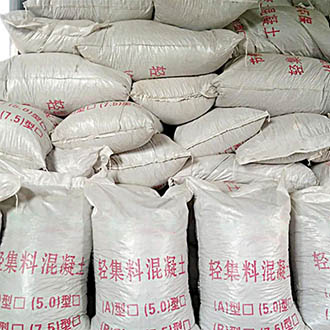 轻集料混凝土的施工质量需要哪些因素的保证